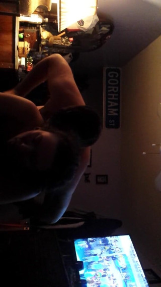 Buff City Vids: Jen den kolem domu