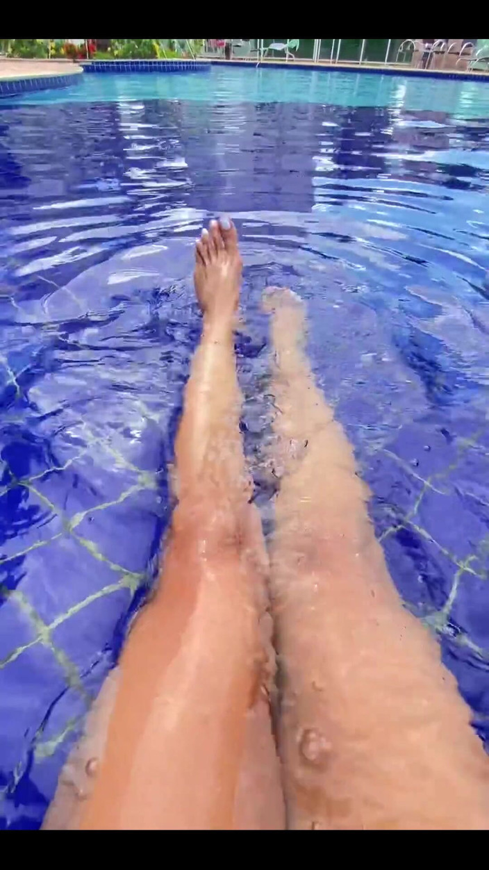 KiffaFeet: Hari Kolam Renang