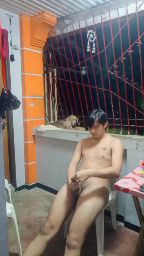 Rent A Gay Productions: Twink din Asia are parte de propria spermă