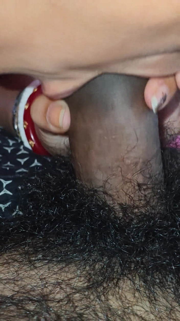 Playboy rahul: India novia chupa la polla de su novio y le...