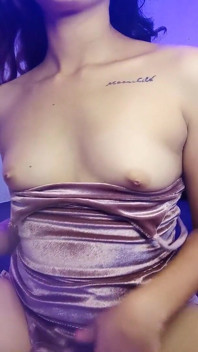 Ya, sentuh saya