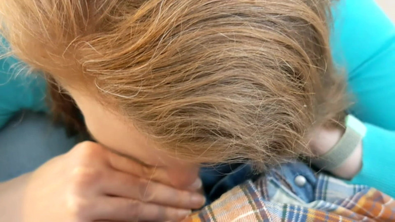 Jess and James TOYST: オタクが赤毛とセックスする。彼は家庭教師をしている。