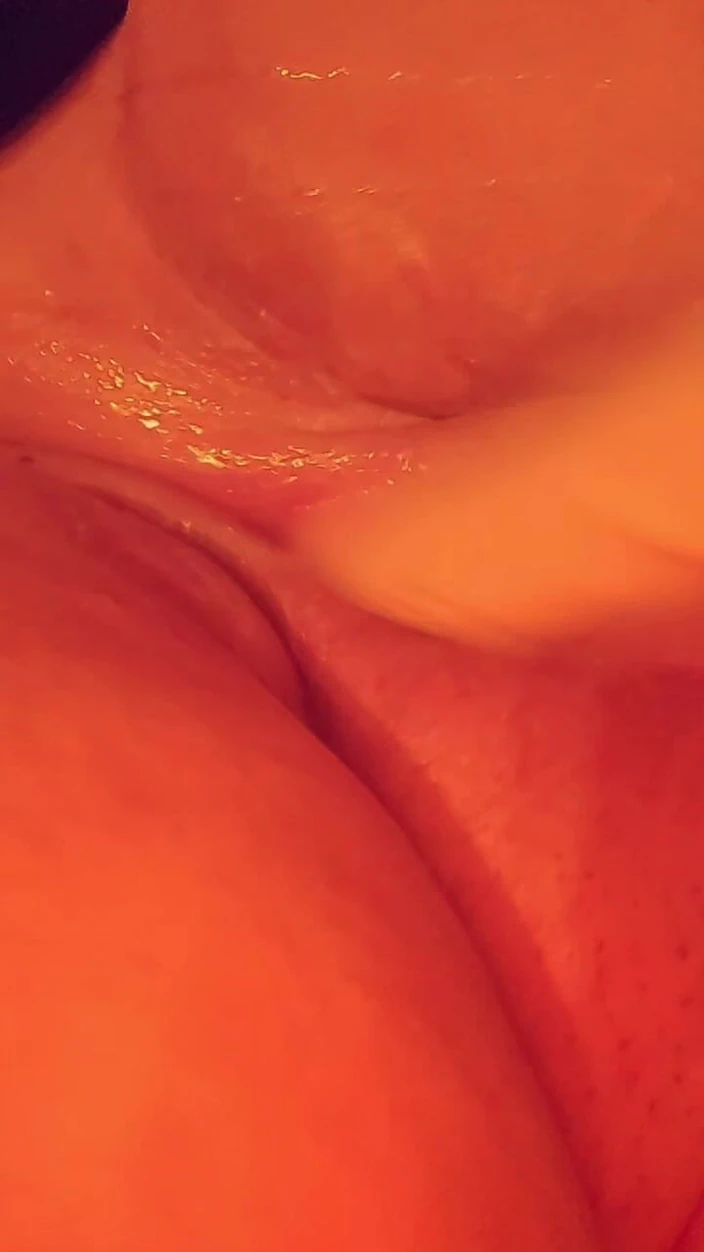 GooeyPuss: Bbw viene e schizza così forte