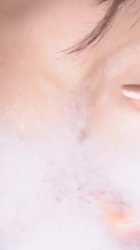 2부: 팁과 치코를 모두 빨아주는 대머리 보지 스트리머