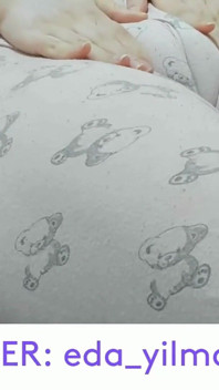 Camel toe - masturbation en pyjama - chatte gonflée - chatte gonflée - grosse chatte - porno turc - MILF turque