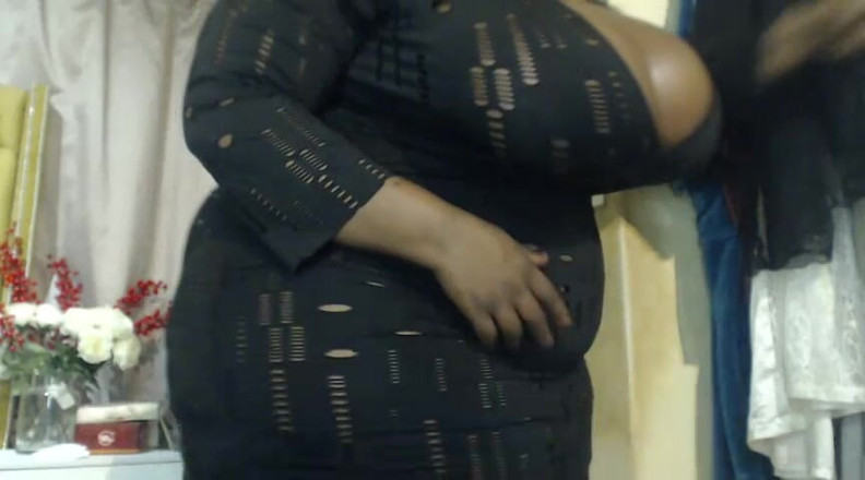 Legendary Booty Overdose: Olgun iri güzel kadın şişman sulu götünü sallıyor