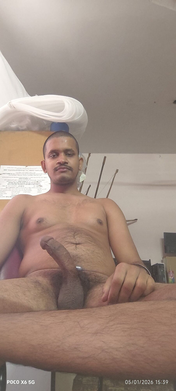 HOT MODEL: Heißer indischer junge, Ölkörper