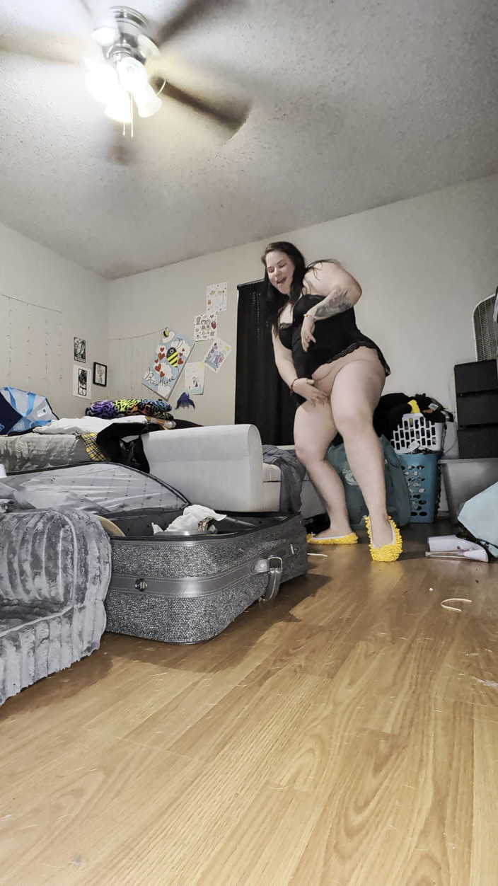 TheKinkyPwrLftr: La pulizia della mia camera