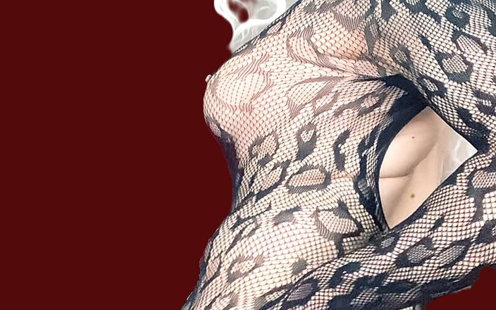 Anna Rios: お尻の中のビリビリを楽しんでいる