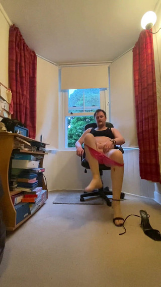 Ava Maxwell: Bronz çoraplı 31 talimatı (kısa versiyon)