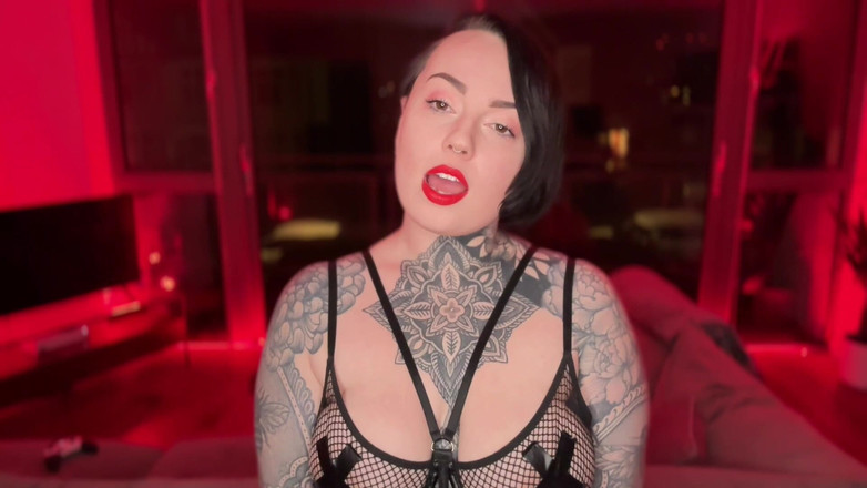 Miss Valentina: Thử thách CBT