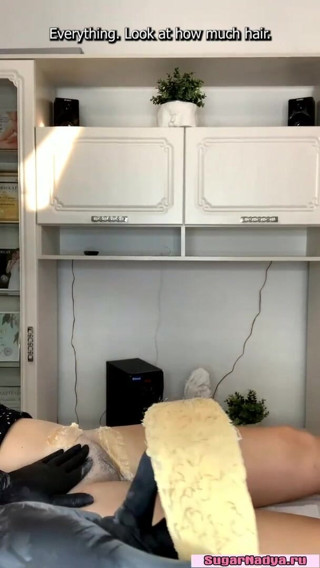 SugarNadya: Deep depilation lesson for a girl with a juicy body