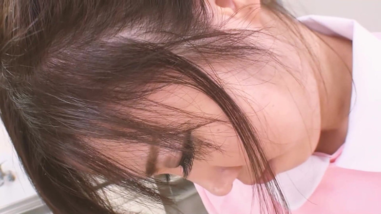 JAPAN IN LOVE: Fighe asiatiche scena 2_sexy donna giapponese con una figa rasata scopa...