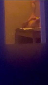 Twink Acordado Por Seu Padrasto Com Tesão Para Uma Sessão Rápida, Mas Quente (palmada, Boquete, Pisando, Rosto Sentado)