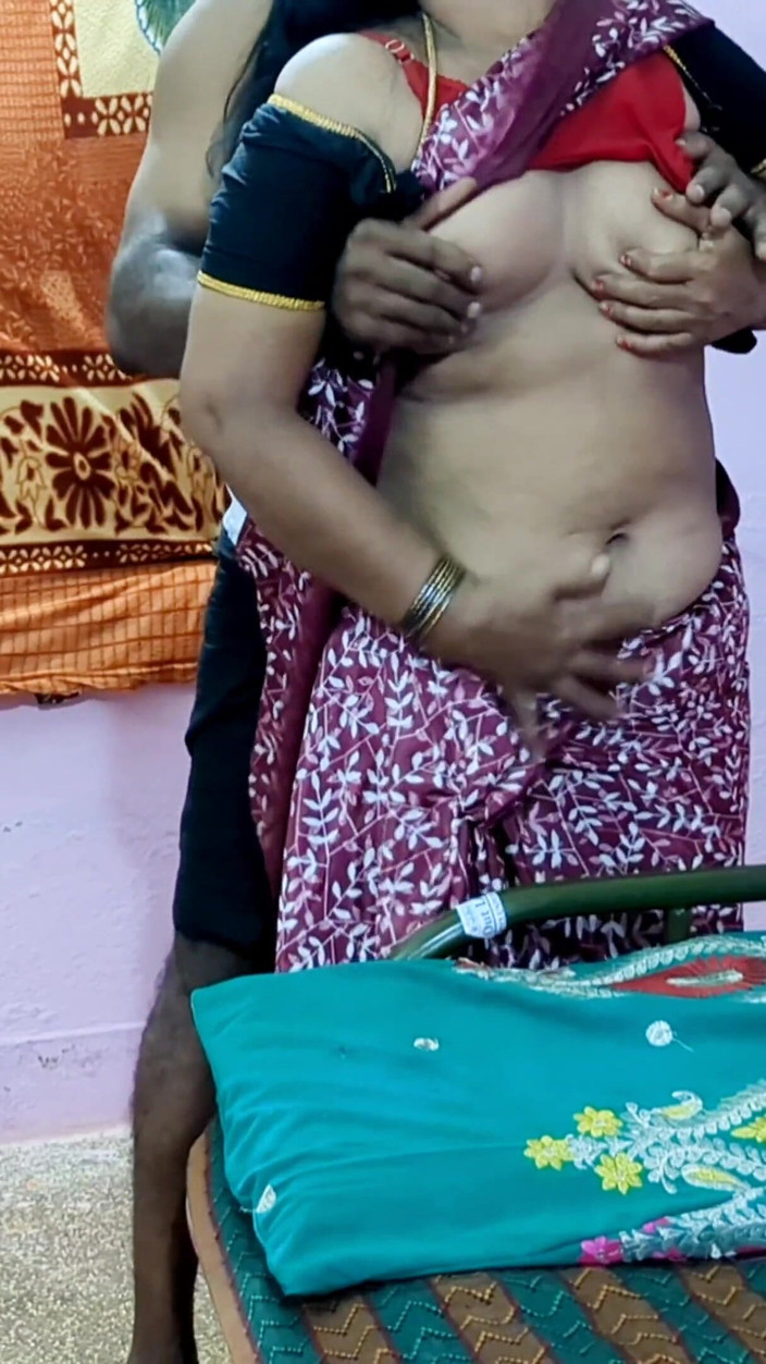 Mathvan: Godaan navel ibu tiri desi &amp; creampie melimpah ghairah mentah
