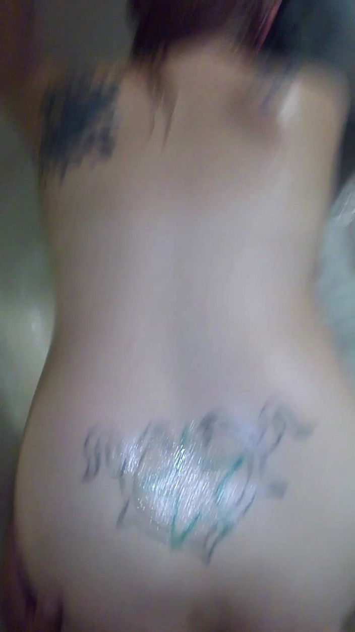 JolisaXXX: 마누라의 샤워 섹스