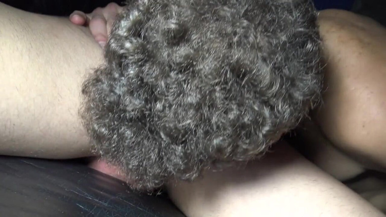 FRENCH HOLES CREAMPIED: James Silver koldo goran tarafından prezervatifsiz sikiliyor