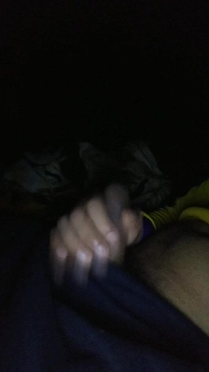 AlexAlejandro13: Sexy Muž Se Chce Dotknout Jeho Penisu