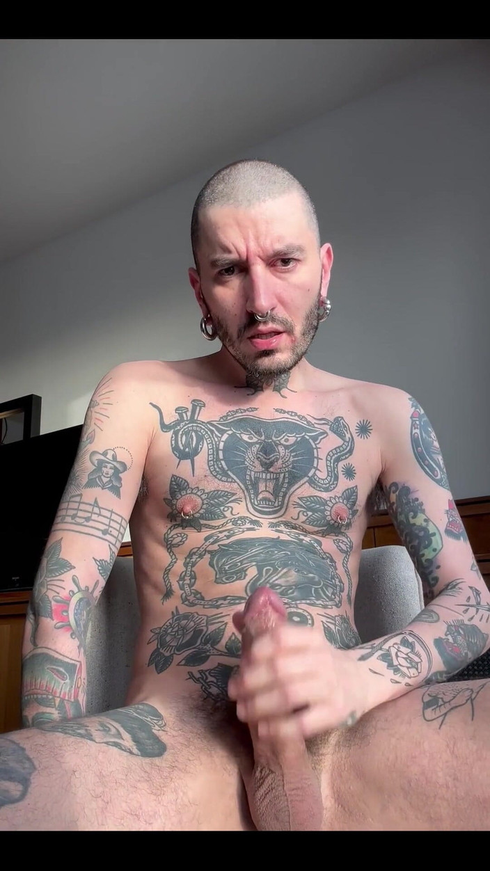 Stallion papi: Assista me masturbando no meu quarto de hotel