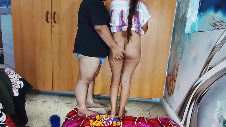 AnnielLo: インドカップルのドギースタイルセクシーセックス