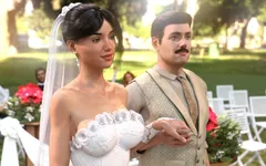 Traindo a esposa, o relógio do marido corno e compartilhando a esposa com a mega compilação do touro