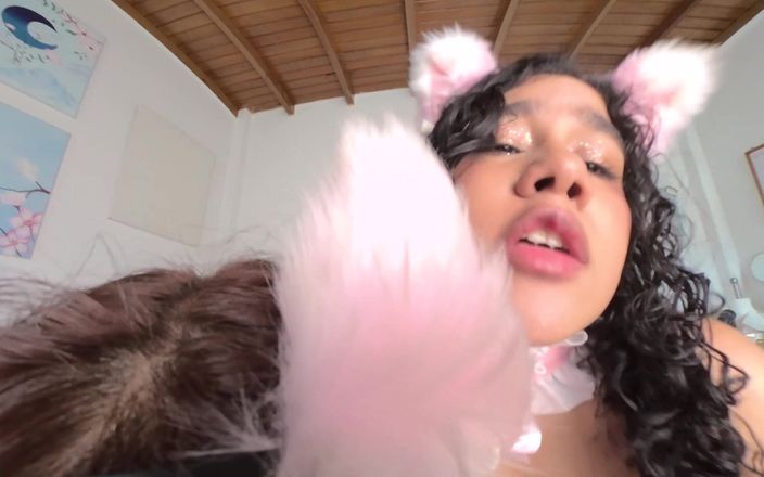 CuttiejennieVR: Kucing flirty membuatkan awak makan air mani awak sendiri bahagian 2