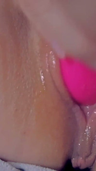 Big Tits MILF Hot Solo Vibe Masturbation