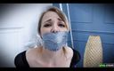 Gag Attack!: Lil Missy - strumpfhosen mit klebeband-bondage