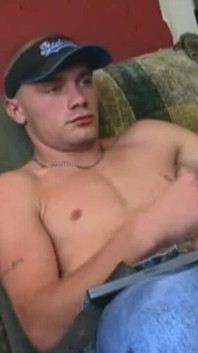 Tak sexy chlupatá hetero masturbace