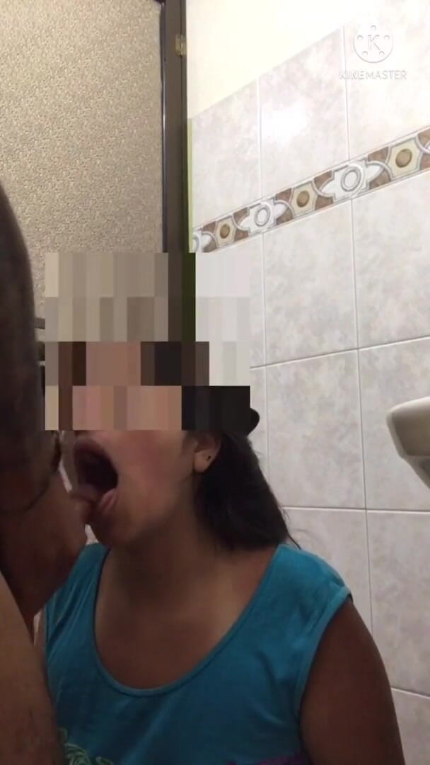 Im Aleja: I Am Having Sex