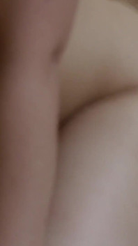 Artist Fucks Her Live Model in Her Backyard