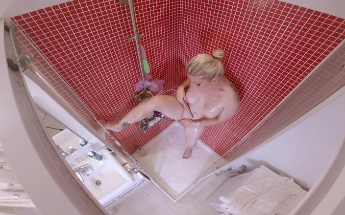 Andre love: Я приймаю душ і мастурбую, дивлюся це. Андре Лав.