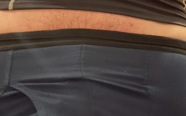 Yohan: Cumshot Uncut Cock