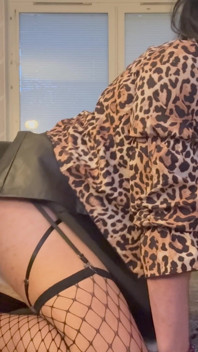 Riding Big Dildo