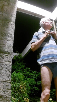 Branlette Risquée Avec Un Poids De Couilles