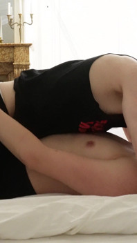 Fransız Amatör Çift Trans Kız Arkadaşım Beni Deepthroat'ta Çekiyor