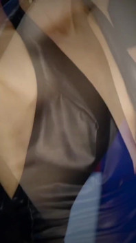 Sexy Deep Cleavage Ita