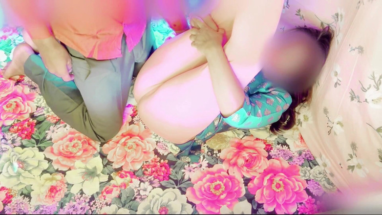 Your_aisha: Indiana gostosa do interior fodendo, foda pela primeira vez, ela...