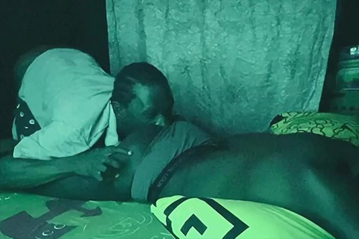 Stilesbhalifa1: Wohnheim-jungs versautes ficken vor der webcam