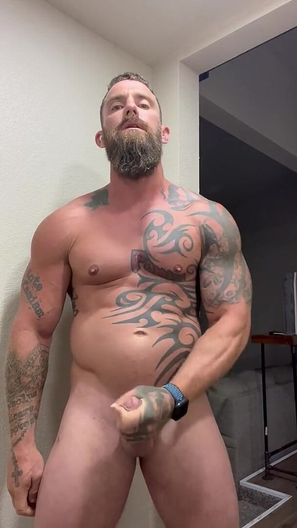Tattooed Viking Flexes While Stroking for You (Viking solo) Tattooed Viking Flexes While Stroking for You (Viking solo)