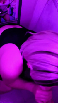 Mijn eerste kijkgat op een swingersfeestje (slik 4 cumshots)