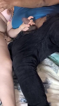 Basant: Donne con il velo arabia khalijia e uomo nero saudita