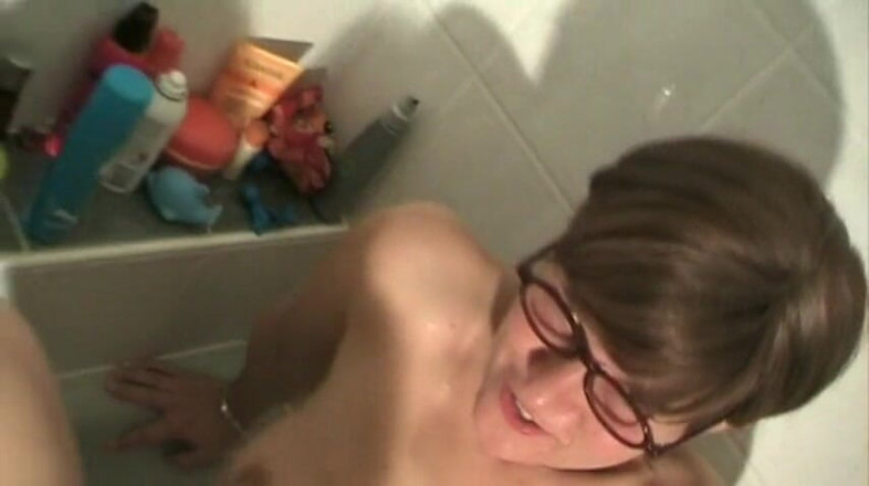 Popp Sylvie: Piss and fuck and piss - here is Popp Sylvie