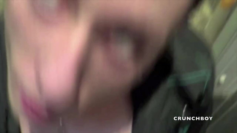 Sneaker gay: Sniffing the skets sucking cock master
