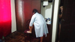 WhysMom: Con mi madrastra en su habitación Mientras sale del baño...