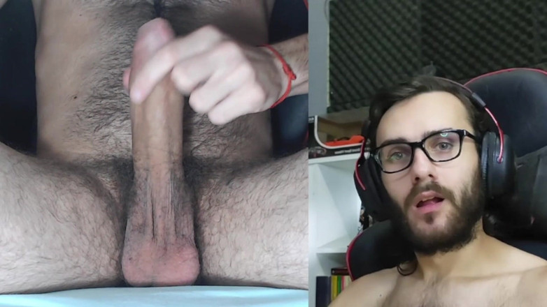 LapijARG: Masturbating Big Penis 4 Minutes, Look at the Face of Pleasure