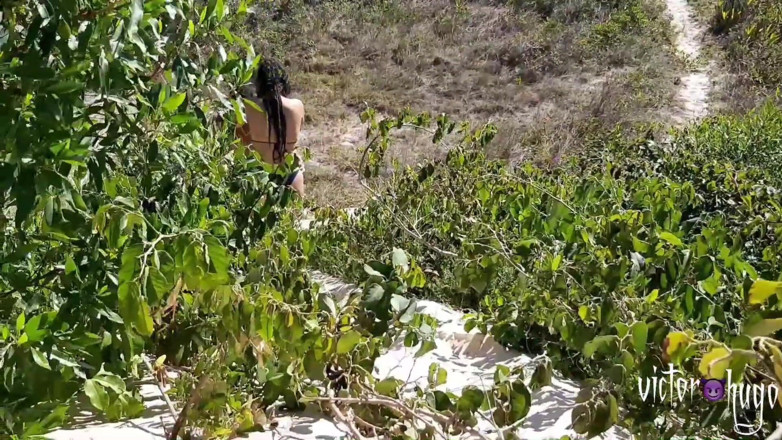 VictorHugo: Tourist asks for information and makes hot fuck on the...