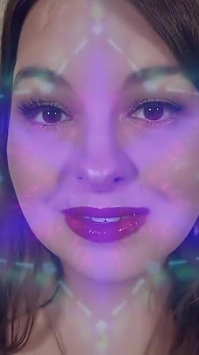 Trippy Kisses - You're Weak & Obsessed with Sydney Screams' Mesmerizing Glossy Lipstick Kisses (Sydney screams fetish)