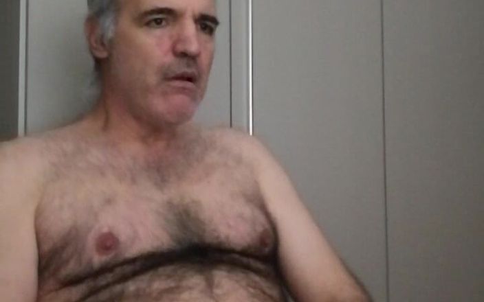 Setesesso7: 你爱Davide的鸡巴是如何手淫的
