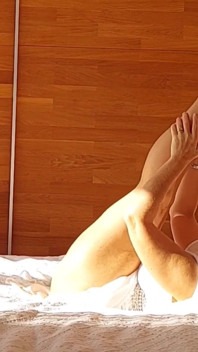 Selenas blowjob und sexspiele in weiß